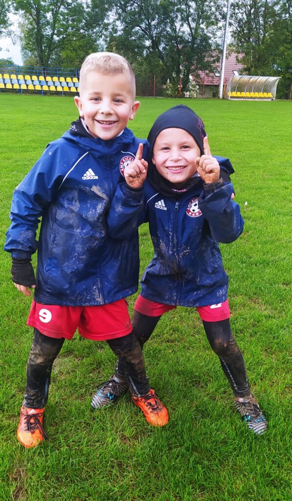 Jak ubierać dziecko w niepogodę?