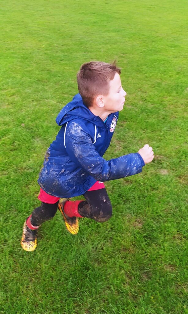 Jak ubierać dziecko w niepogodę?