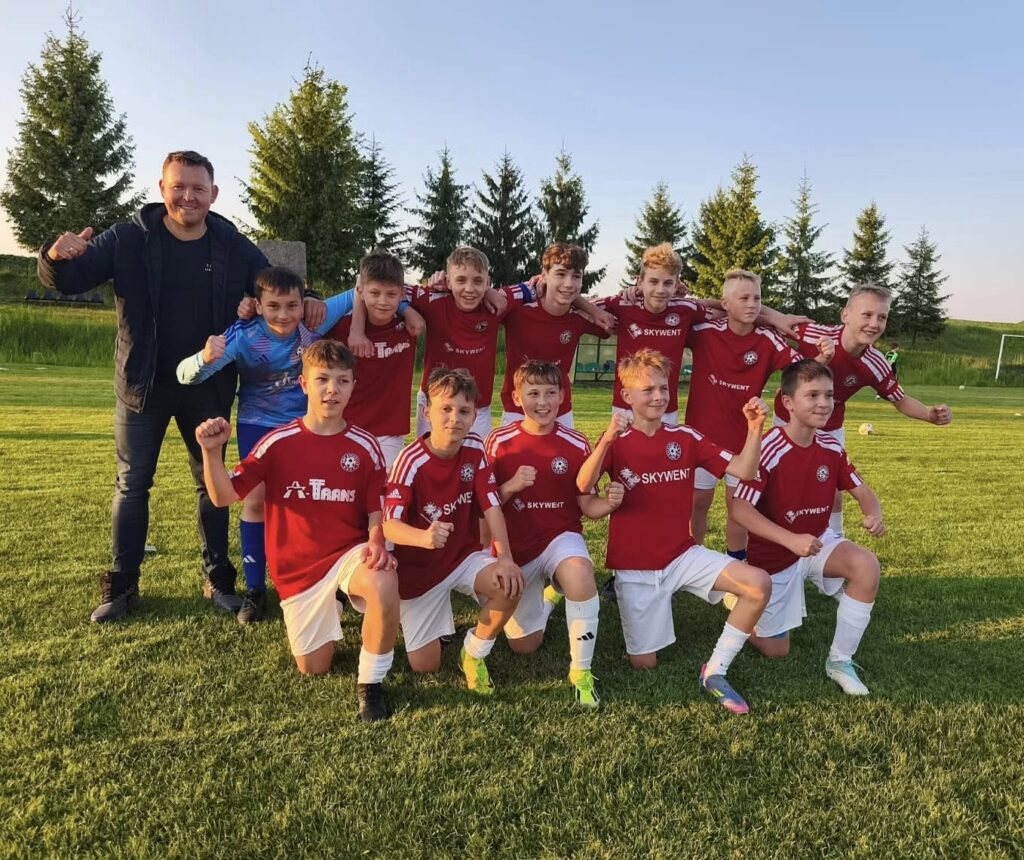 kadra trenerska AMP Kickstar